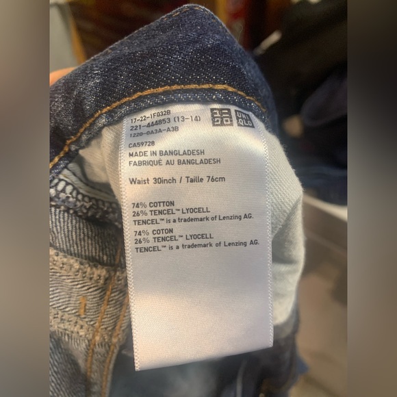 High waisted Uniqlo mom jeans - Picture 2 of 3